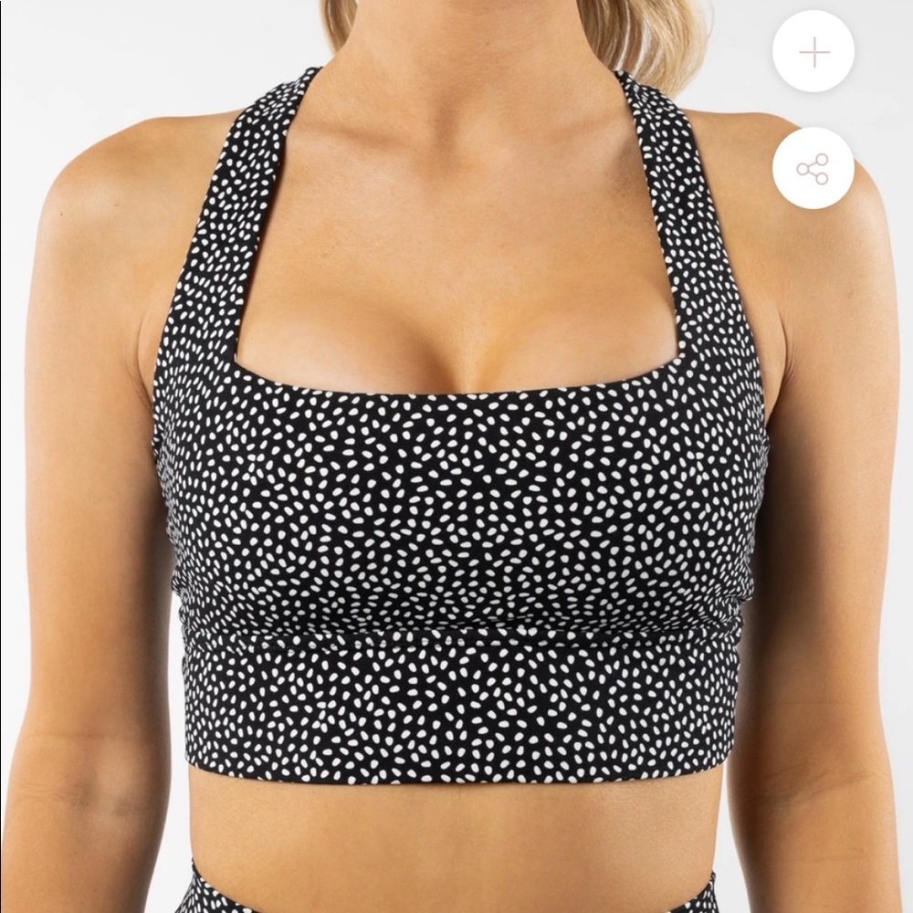 COPY - Buff Bunny Evolution Sports Bra